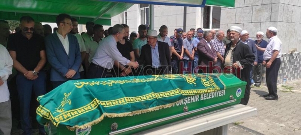 Hızır Atmaca Defnedildi