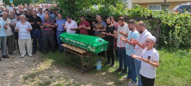 Hızır Atmaca Defnedildi