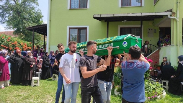 Cinayete kurban giden İsa Altuntaş defnedildi
