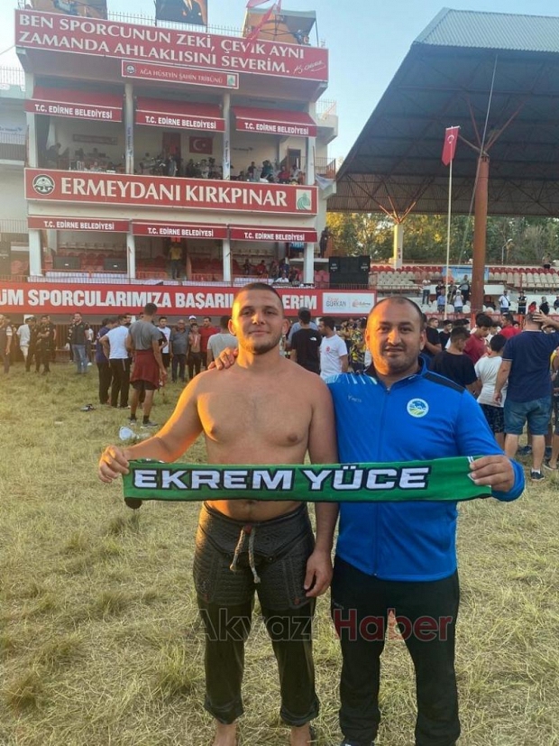 Türkiye’nin en genç başpehlivanı oldu