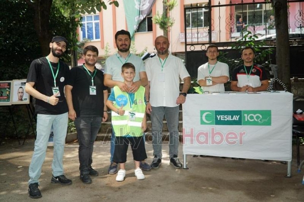 Akyazı Yeşilay'dan halk buluşması etkinliği