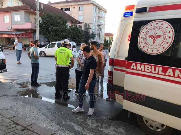 Araçların kafa kafaya çarpıştığı kaza kamerada