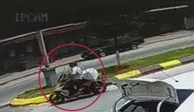 Akyazı'da kaza anı kamerada