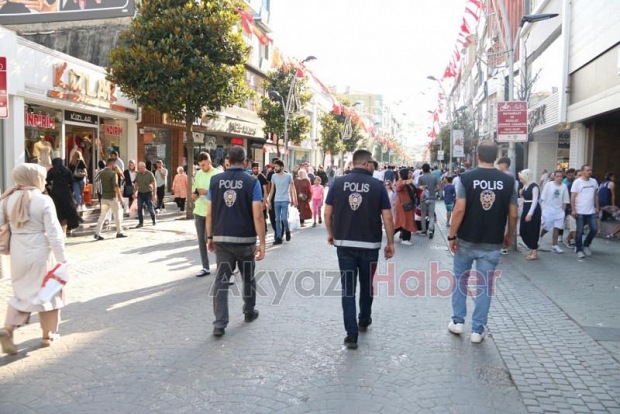 Sakarya'da polis bayram için yoğun tedbir aldı