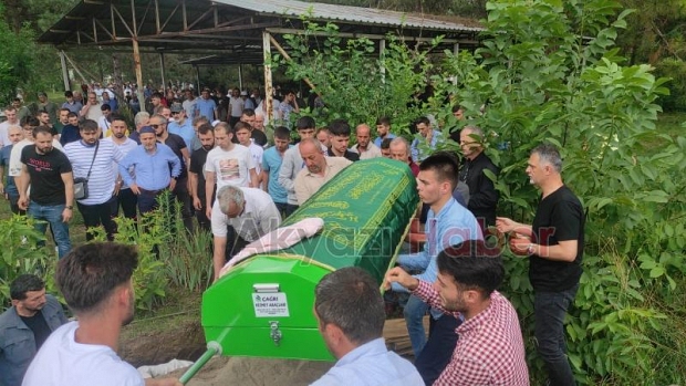 Cebeci'de boğulan Taha Yasin toprağa verildi