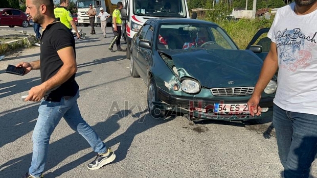 Akyazı'da feci kaza