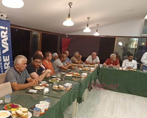 Saadet Partisi Akyazı Yönetimi toplandı