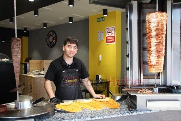 Bizim Dönerimizi Yemeden Döner Yedik Demeyin 