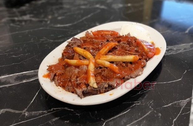 Bizim Dönerimizi Yemeden Döner Yedik Demeyin 