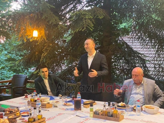 Akyazı ilçe Jandarma Komutanı için veda yemeği