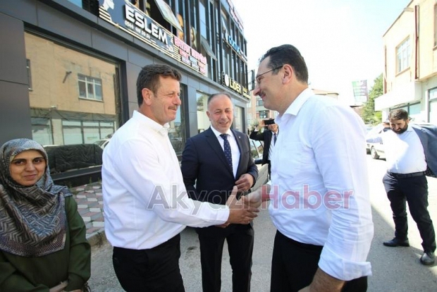 Ali İhsan Yavuz Akyazı'da temaslarda bulundu