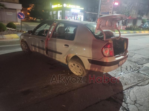 Yola akan suda kayıp böyle kaza yaptılar