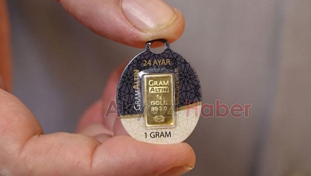 Gram altın yeniden 1000 TL'yi aştı