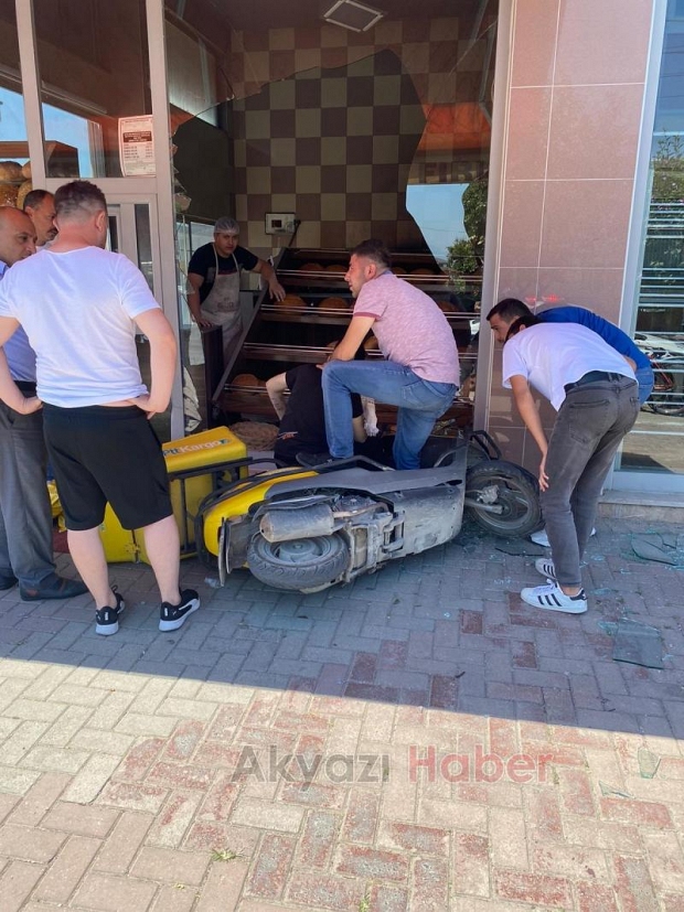 PTT'nin motosikletini çaldı kaçarken fırına girdi