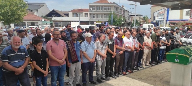 Motosikletle fırına dalan Iraklı genç toprağa verildi