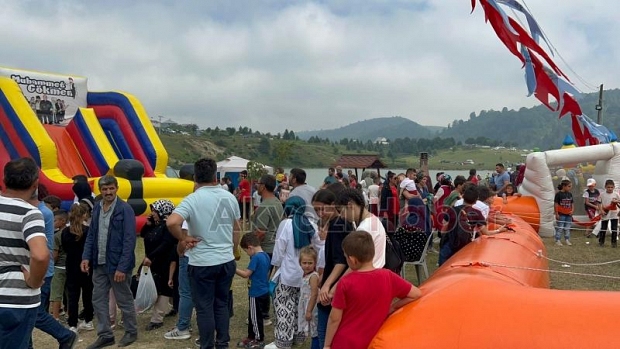 Acelle Yayla Şenliği'ne büyük katılım