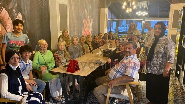 Akyazı Halk Eğitim'de veda yemeği 