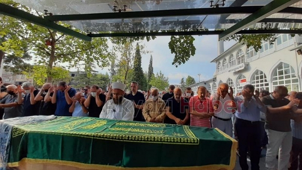 Leyla Öztürk defnedildi