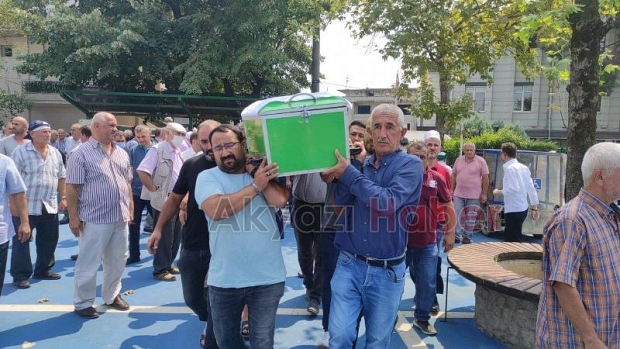 Fazlı Soğukçelik toprağa verildi