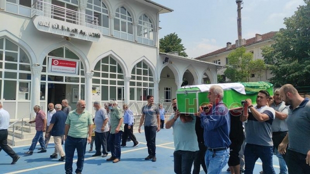 Fazlı Soğukçelik toprağa verildi