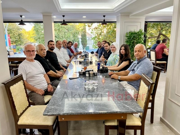 AK Parti İlçe Başkanı Mesut Ekrem basınla buluştu