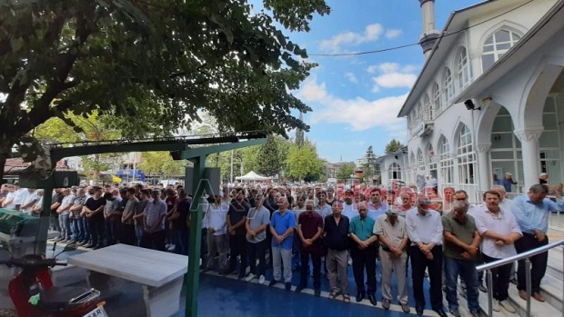 Tevfik İsmailtevfikoğlu Defnedildi