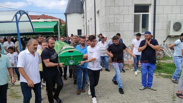  Emine Yıldıran dualarla son yolculuğuna uğurlandı