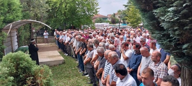Özgür Çelik defnedildi