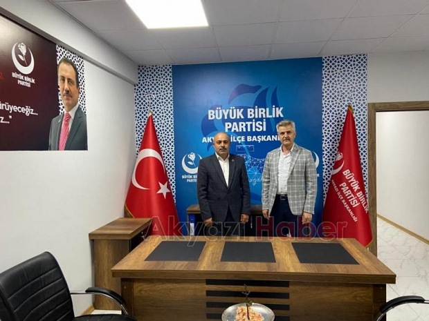BBP Genel Başkan Yardımcısı'ndan Akyazı İlçe Başkanlığına ziyaret