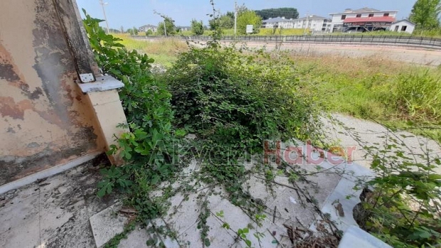 Singapur Kuveyt Evleri Kur'an Kursu binası harabeye döndü