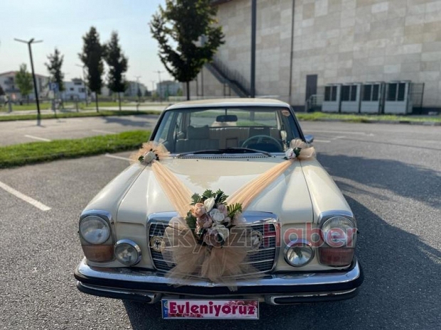 Akyazı'nın İlk Klasik Gelin Arabası