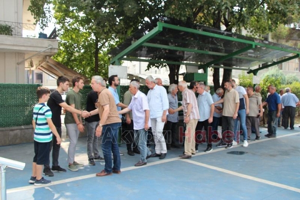 İrfan Papatya defnedildi