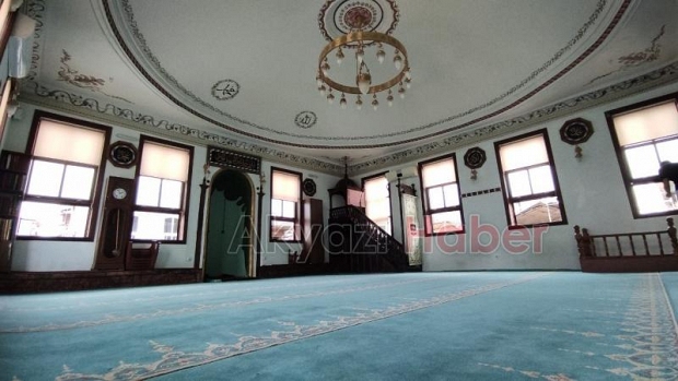 Orta Camii, 3 asra yaklaşan tarihiyle ayakta