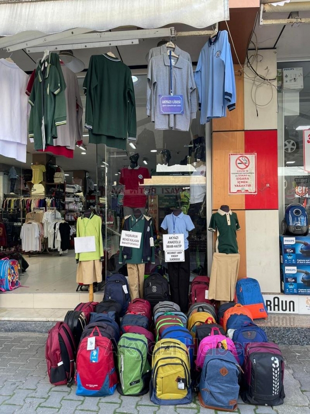 Tüm Okul Kıyafetleri Taşkınlar Konfeksiyonda