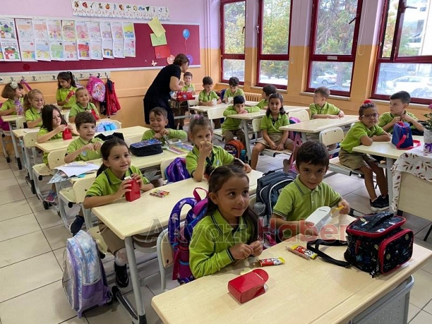 Sakarya'da 216 bin 900 öğrenci ders başı yaptı