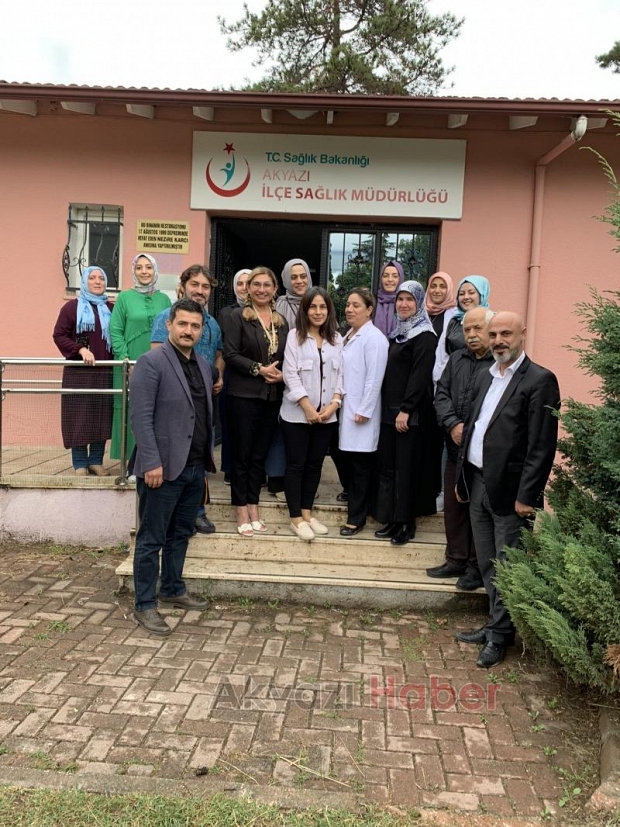 Akyazı Medya ve Basın Birliği'nden İlçe Sağlık Müdürüne ziyaret