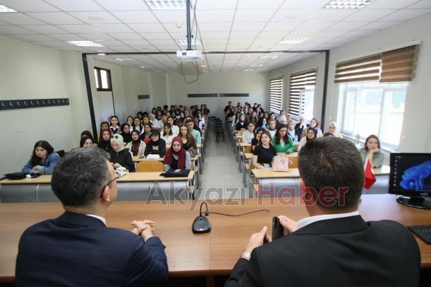 SUBÜ Akyazı'da İlk Ders Etkinliği Gerçekleştirildi