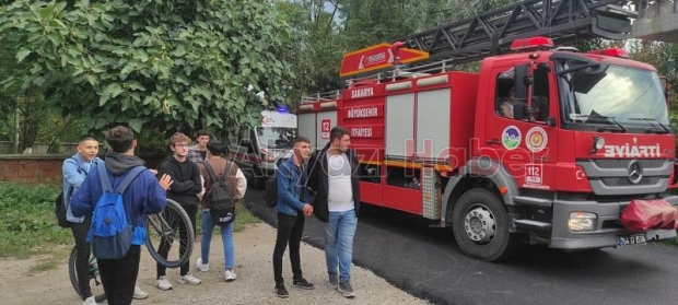  Akyazı'da yangın