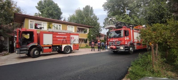  Akyazı'da yangın