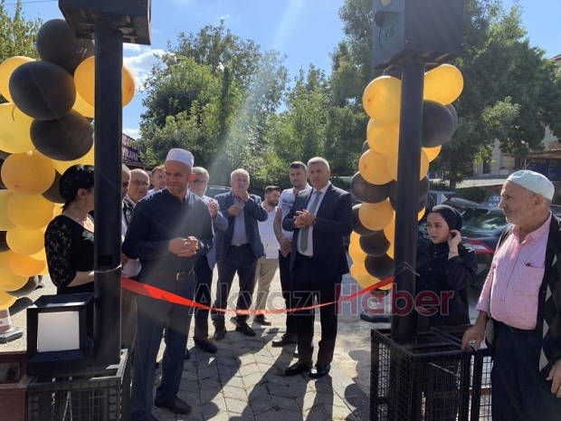 Tır Burger Akyazı'da Hizmete Başladı