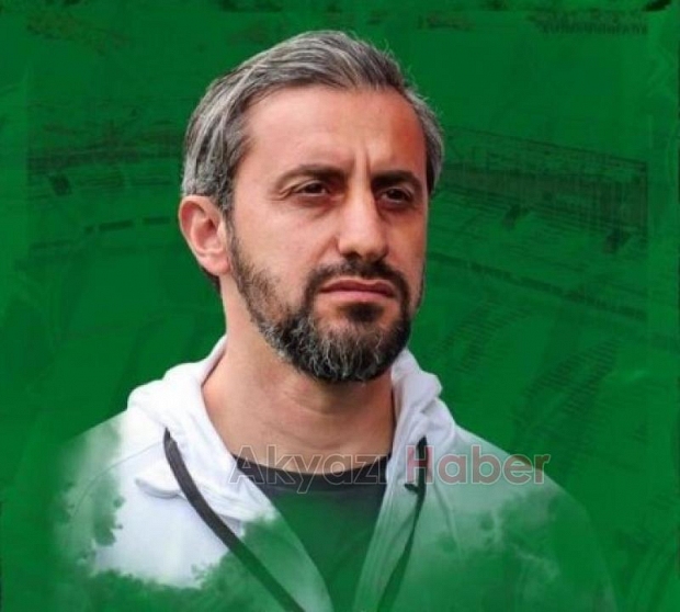 Sakaryaspor'da takımın başına Serkan Özbalta getirildi