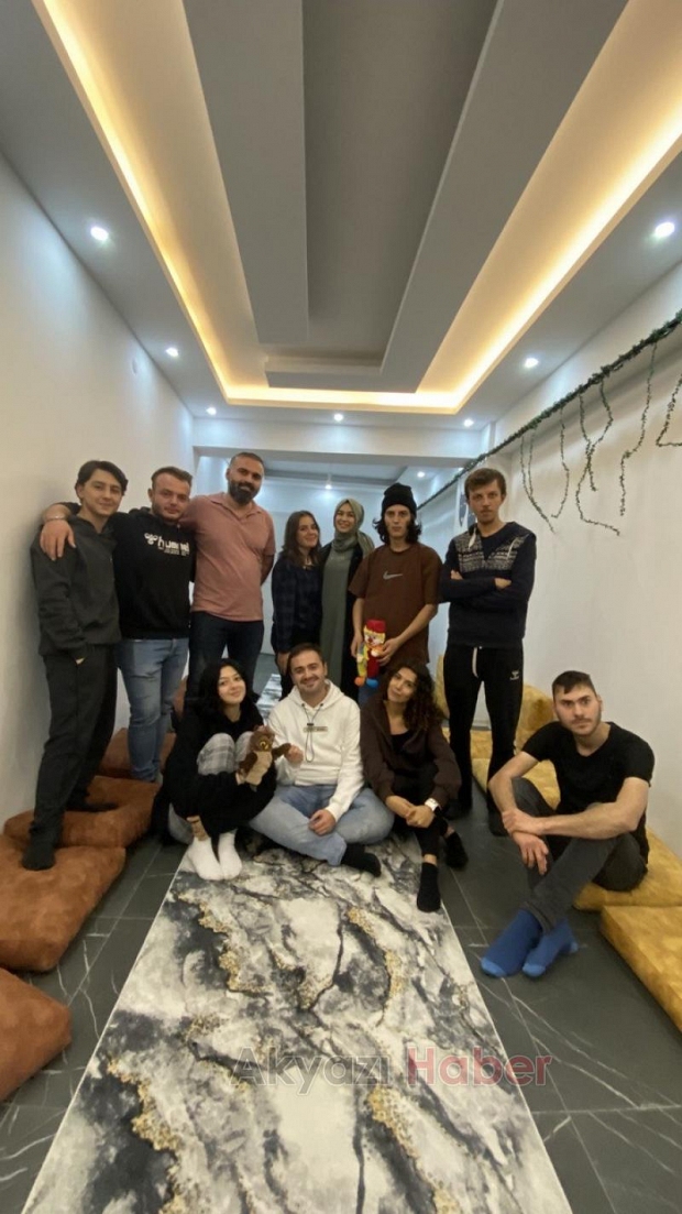 Akyazı'nın İlk Sanat ve Çocuk Etkinlik Atölyesi