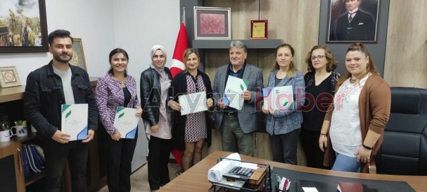Akyazı Sağlık Hizmetleri MYO'da ilk yardım eğitimleri tamamlandı