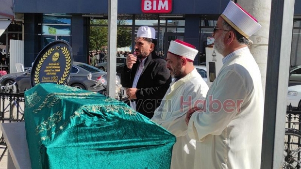 Recep Yazıcı Defnedildi 