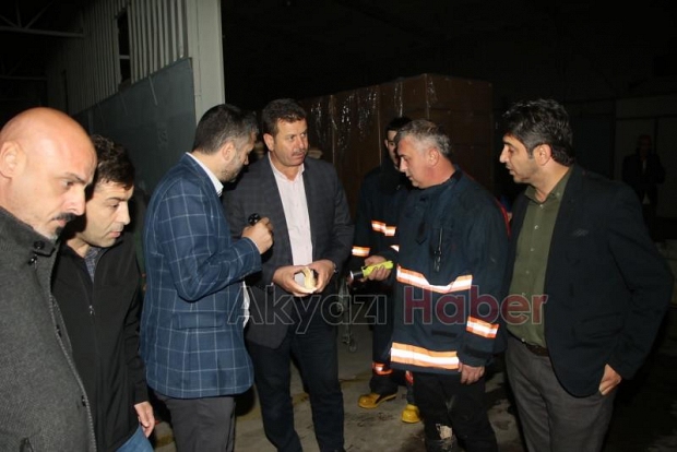 Başkan Soykan'dan yanan fabrikaya geçmiş olsun ziyareti