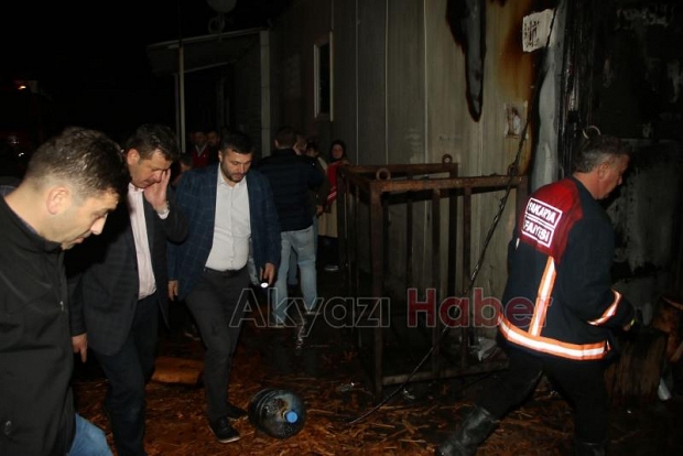 Başkan Soykan'dan yanan fabrikaya geçmiş olsun ziyareti