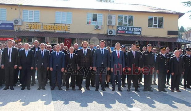 Akyazı'da 29 Ekim Cumhuriyet Bayramı coşkusu