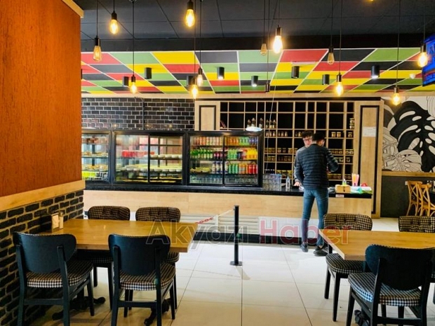 Akyazı Restoran'da Şölen, Ziyafet, Şenlik!