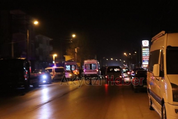 Akyazı'da kaza 2 yaralı