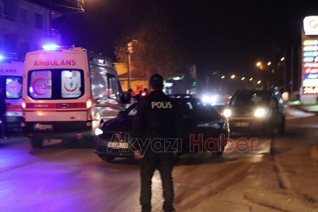 Akyazı'da kaza 2 yaralı